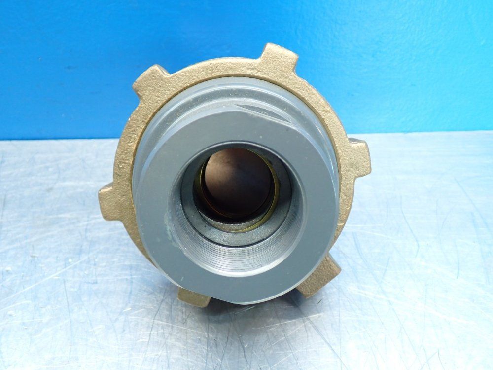 Barco 300psi Water, 200psi Steam 1 1/2" Flange Thickness 90° Ball Swivel Joint Bronze Ball & Nut With Iron Body - Be-32007-24-24