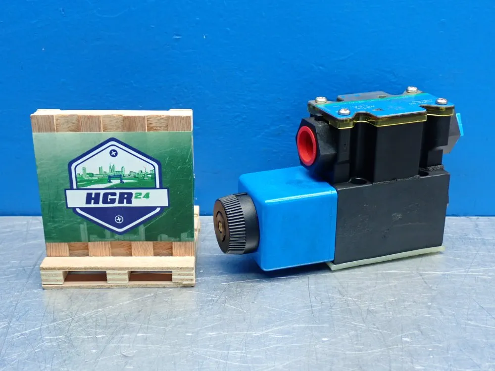 Eaton Solenoid Operated Directional Control Valve - Dg4v-3s-0a-m-f-fw-b5-60