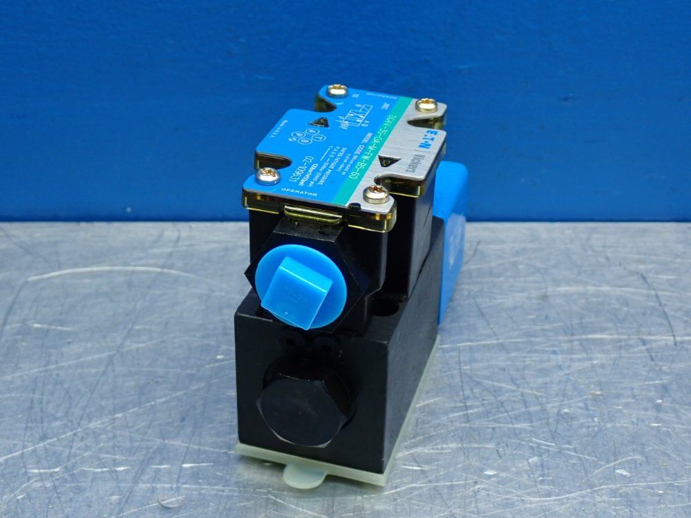 Eaton / Vickers 1450psi Hydraulic Directional Control Valve - Dg4v-3s-oa-m-fw-b5-60