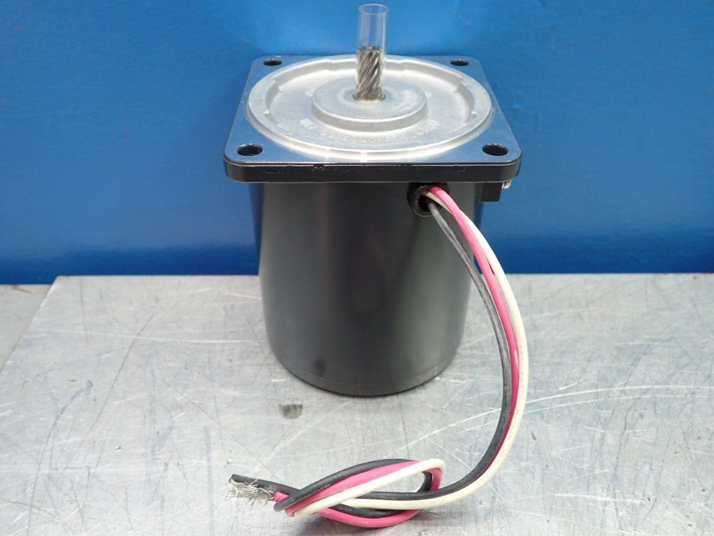 Oriental Motor 1/19hp Induction Motor - 5ik40gn-aw2u