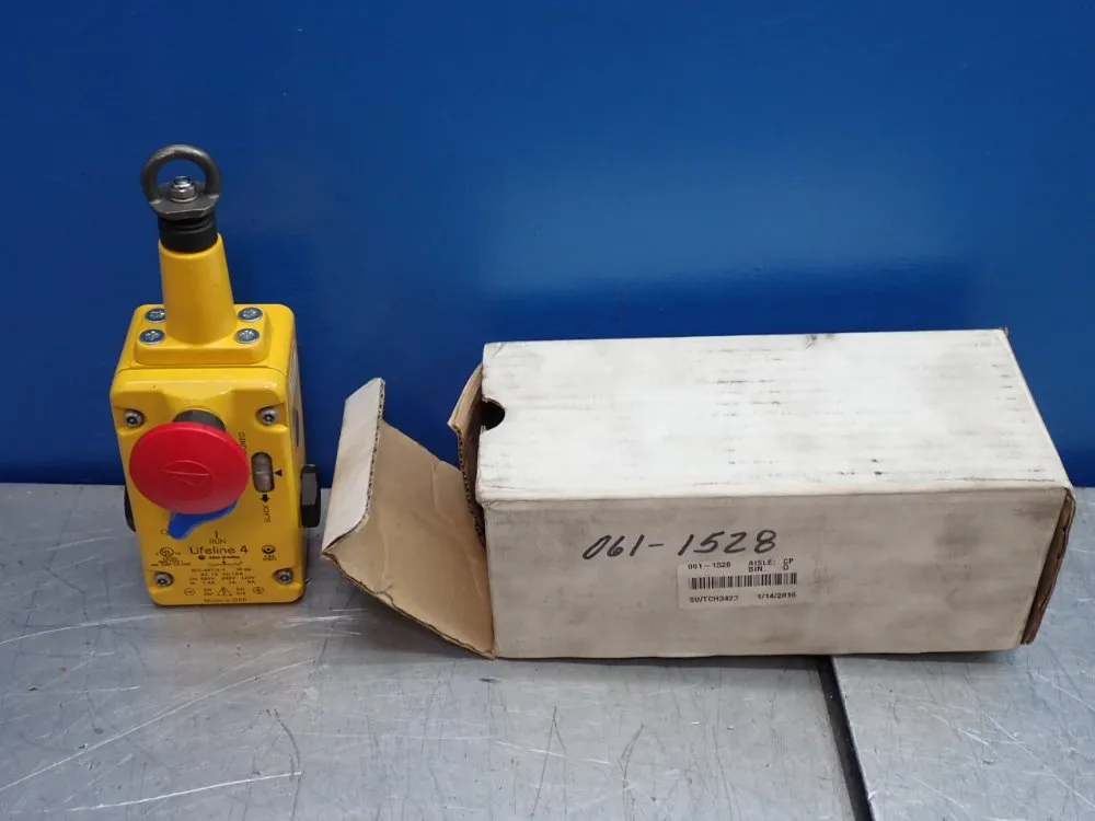 Allen Bradley Cable Pull Switch - 440e-lrnc400