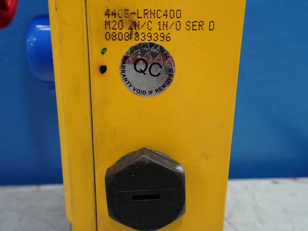 Allen Bradley Cable Pull Switch - 440e-lrnc400