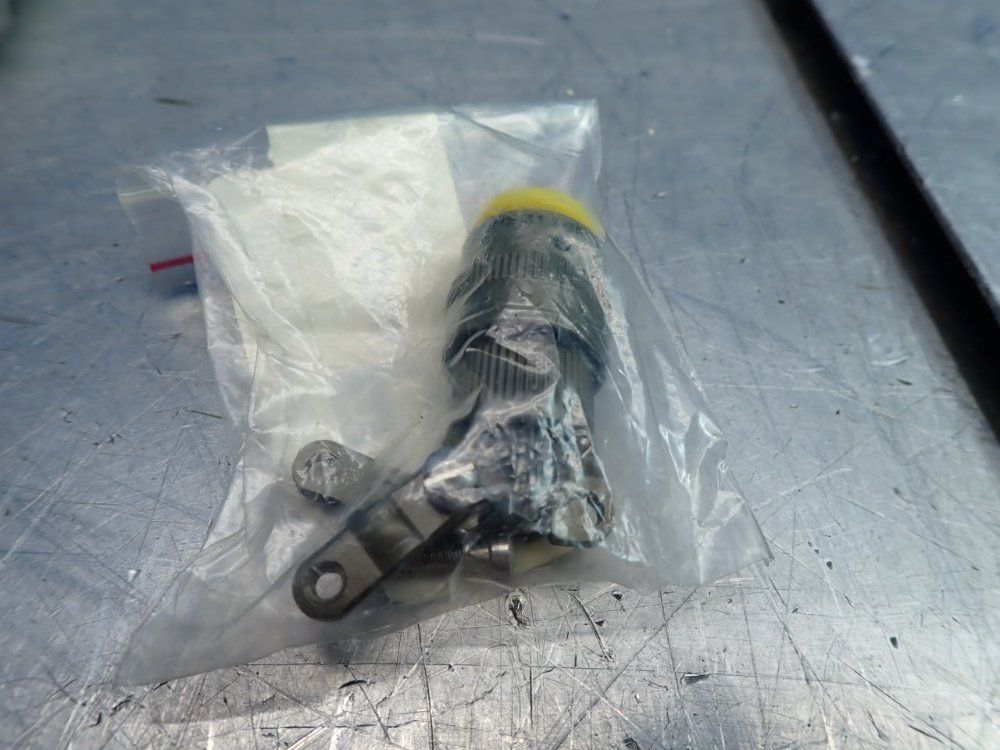 Omega 3000psig Diaphragm Pressure Transducer - Px103u1-3kg5v