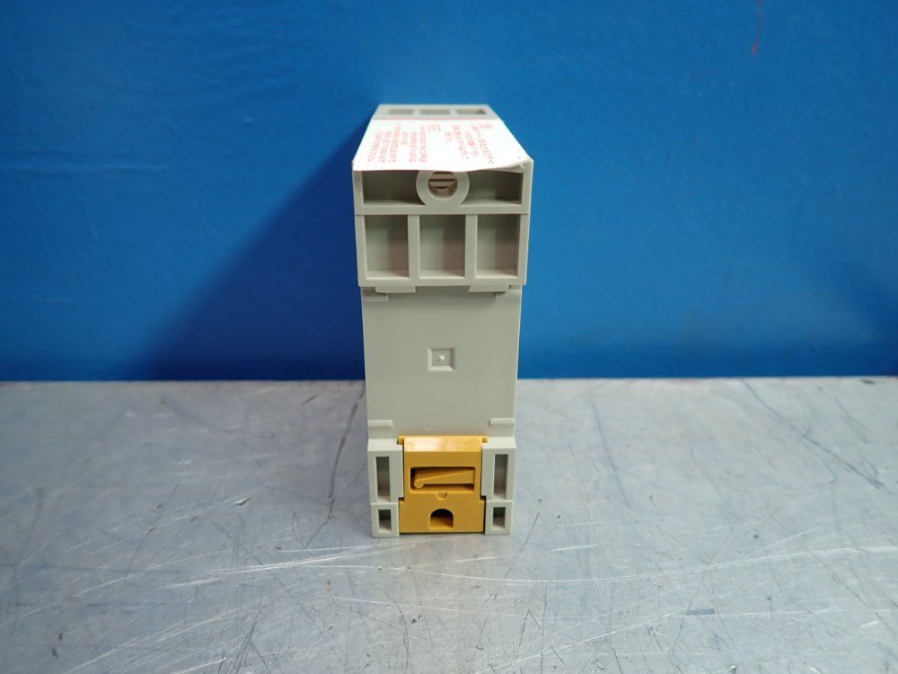 Omron Sensor Controller - S3d2-ek