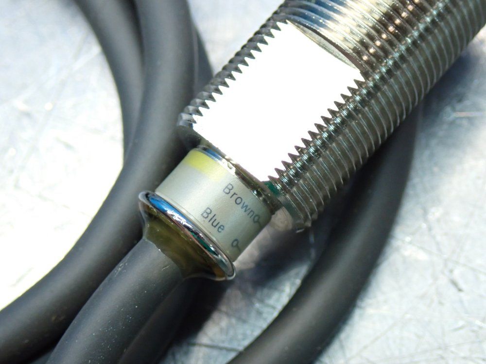 Omron Inductive Proximity Sensor - F92a-c-1