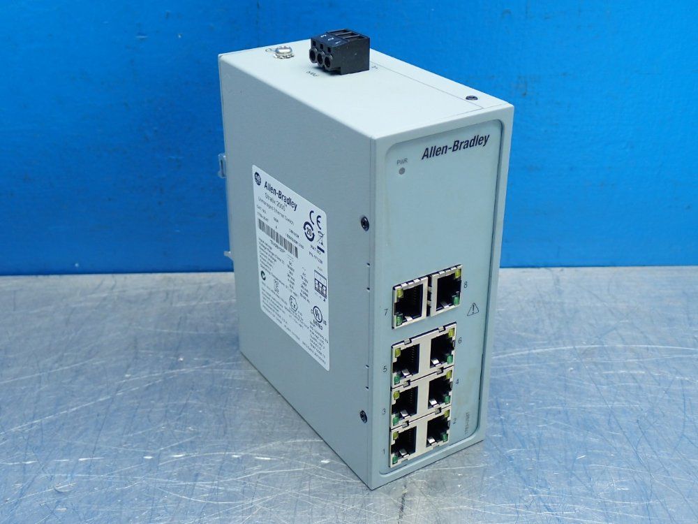 Allen Bradley 8-ports Stratix 2000 Unmanaged Switch - 1783-us8t