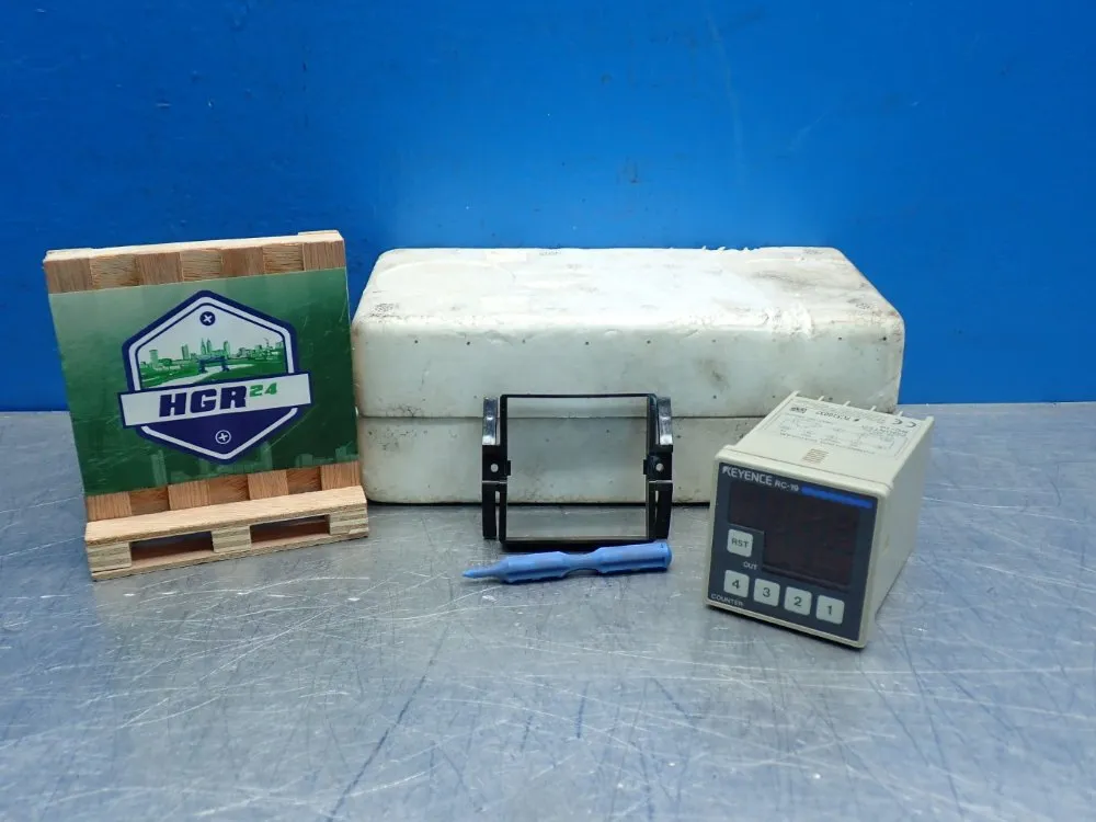 Keyence Lcd Display Electronic Preset Counter - Rc-19