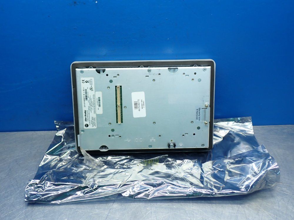 Allen Bradley 6.5 Inch Display Panelview Plus 6 Operator Interface - 2711p-rdb7cb