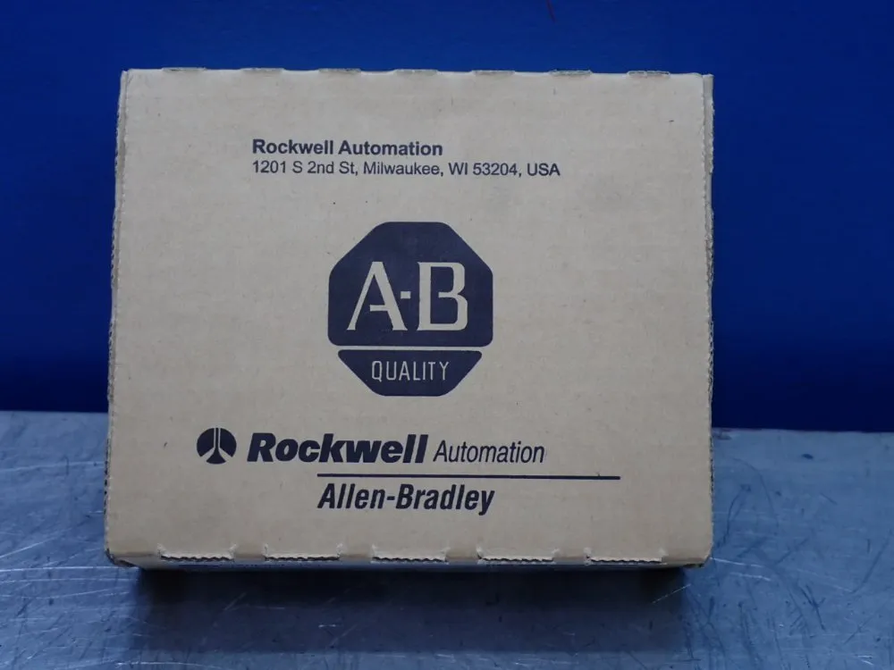 Allen Bradley Output Module - 1769-oa8