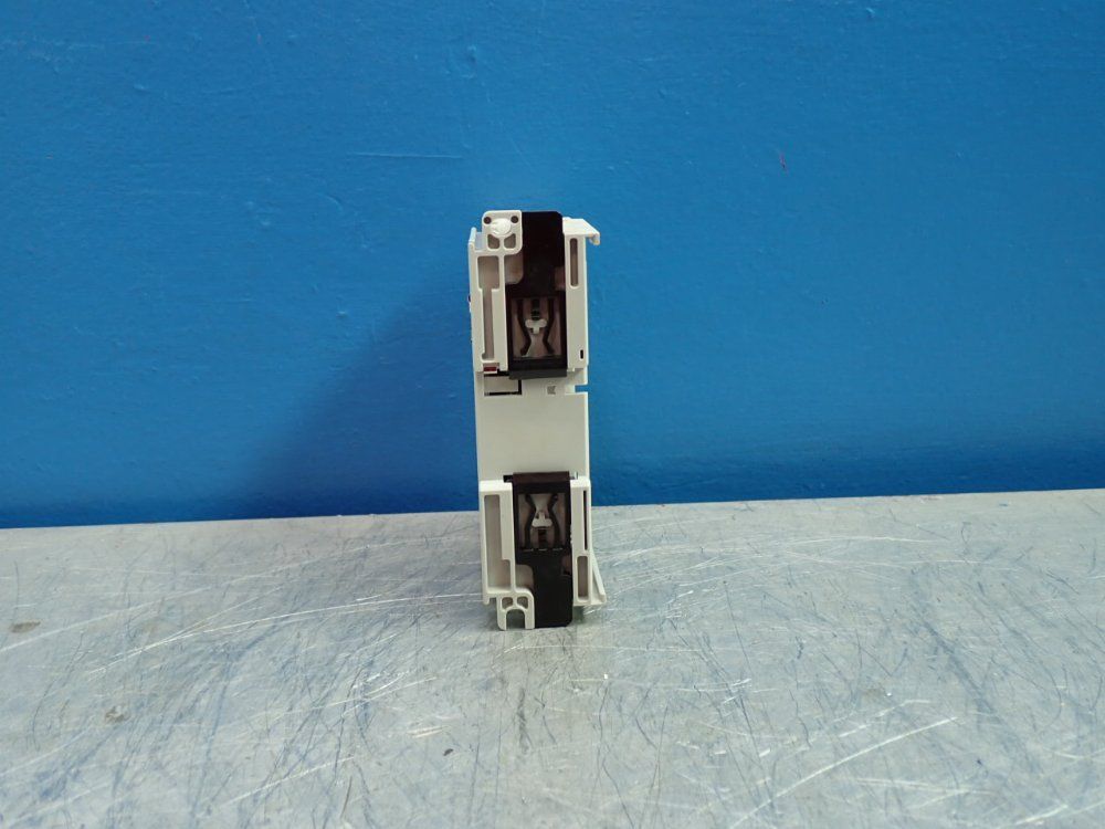 Allen Bradley Output Module - 1769-ob16