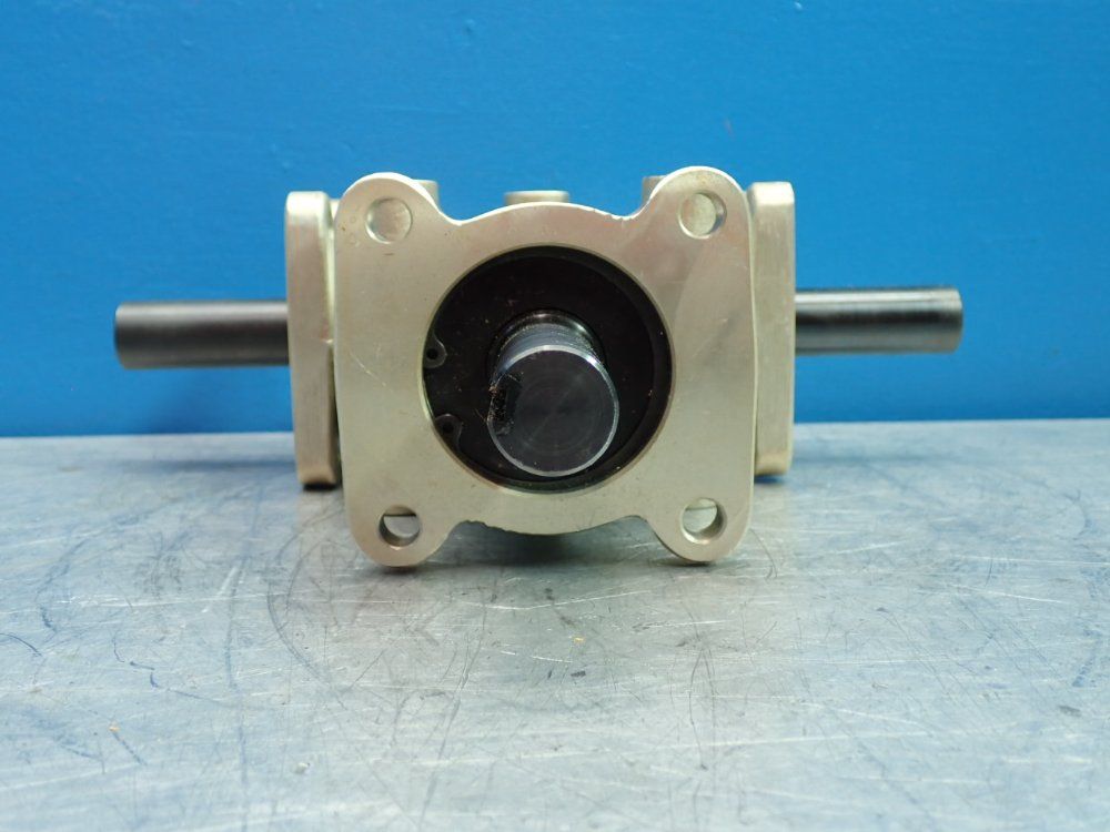 Adantex Anglgear Right Angle Bevel Gear Drive - R3500