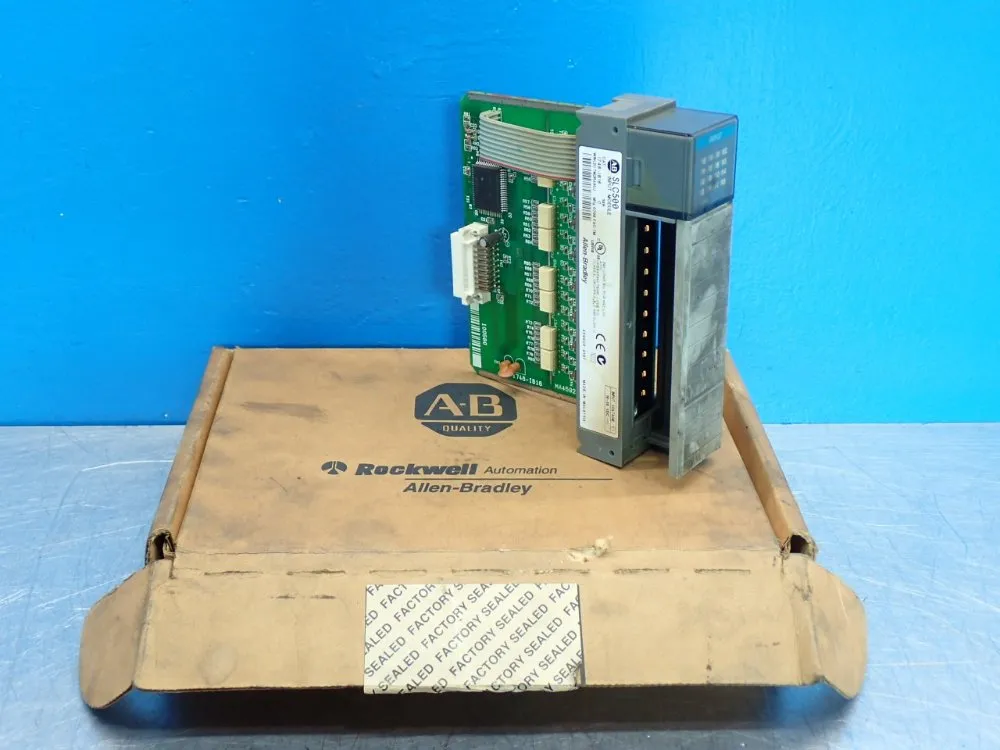 Allen Bradley Input Module - 1746-ib16