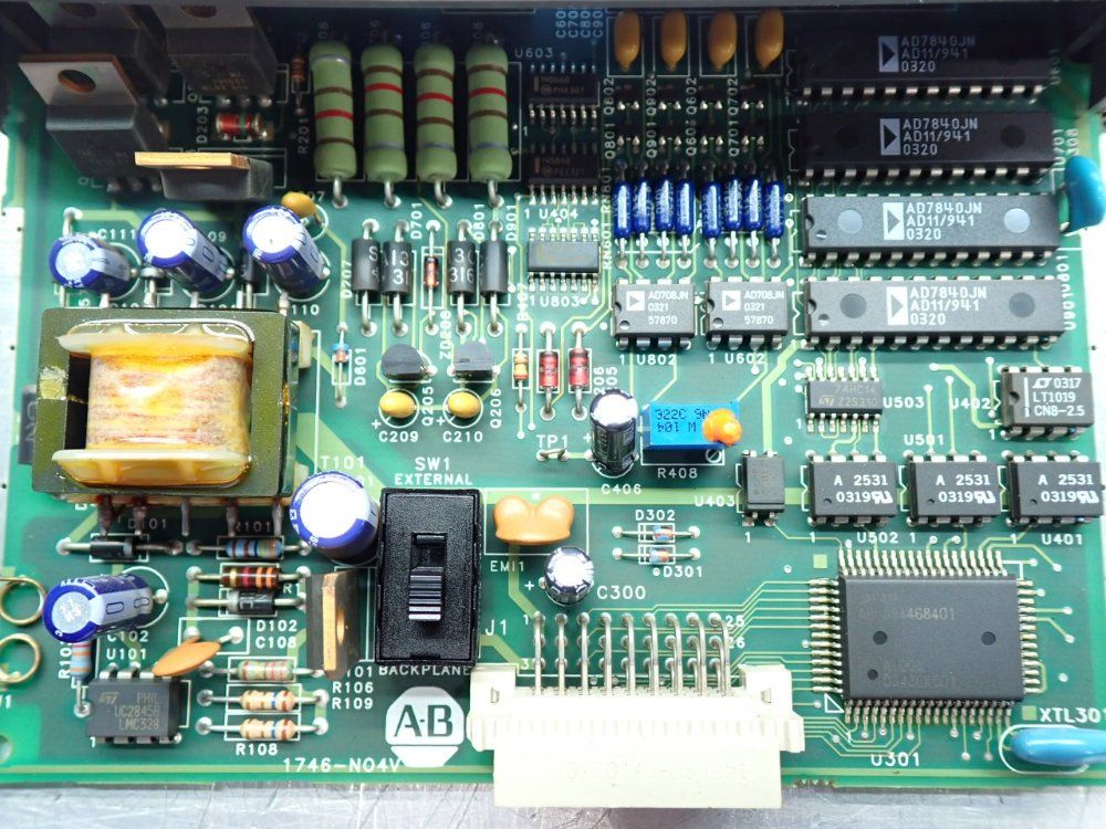 Allen Bradley Analog Input Module - 1746-ni4