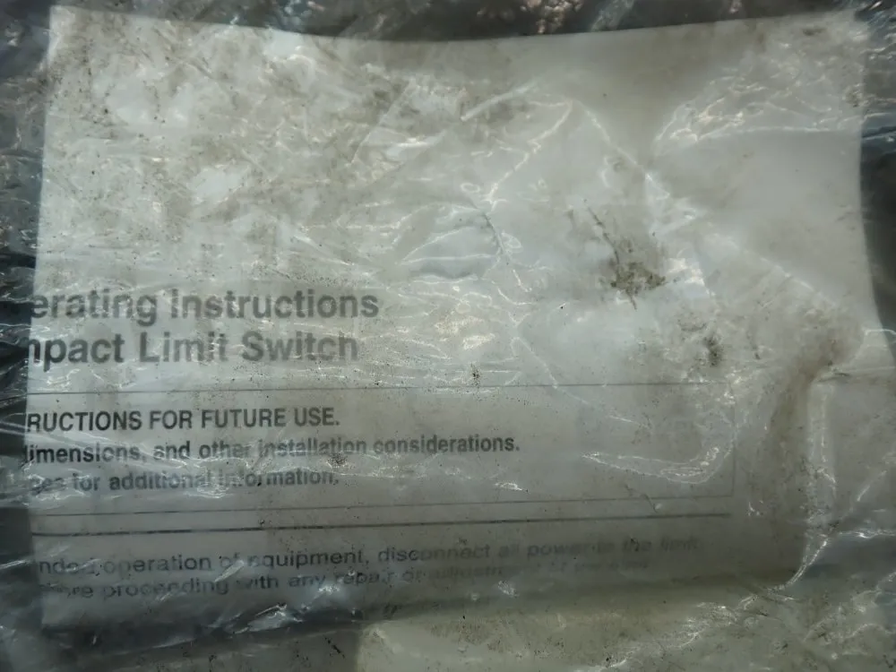 Allen Bradley Compact Limit Switch - 802b-csabxsxc3