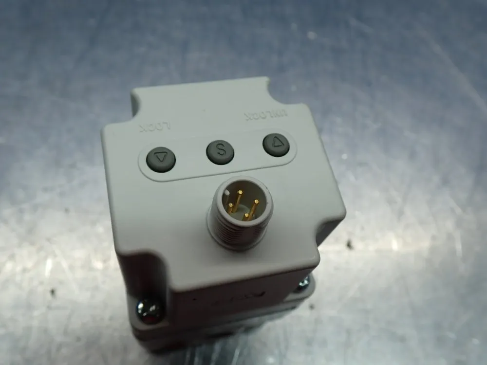 Smc 0.5mpa Electropneumatic Regulator, 2pcs - Itv2030-04n2n4