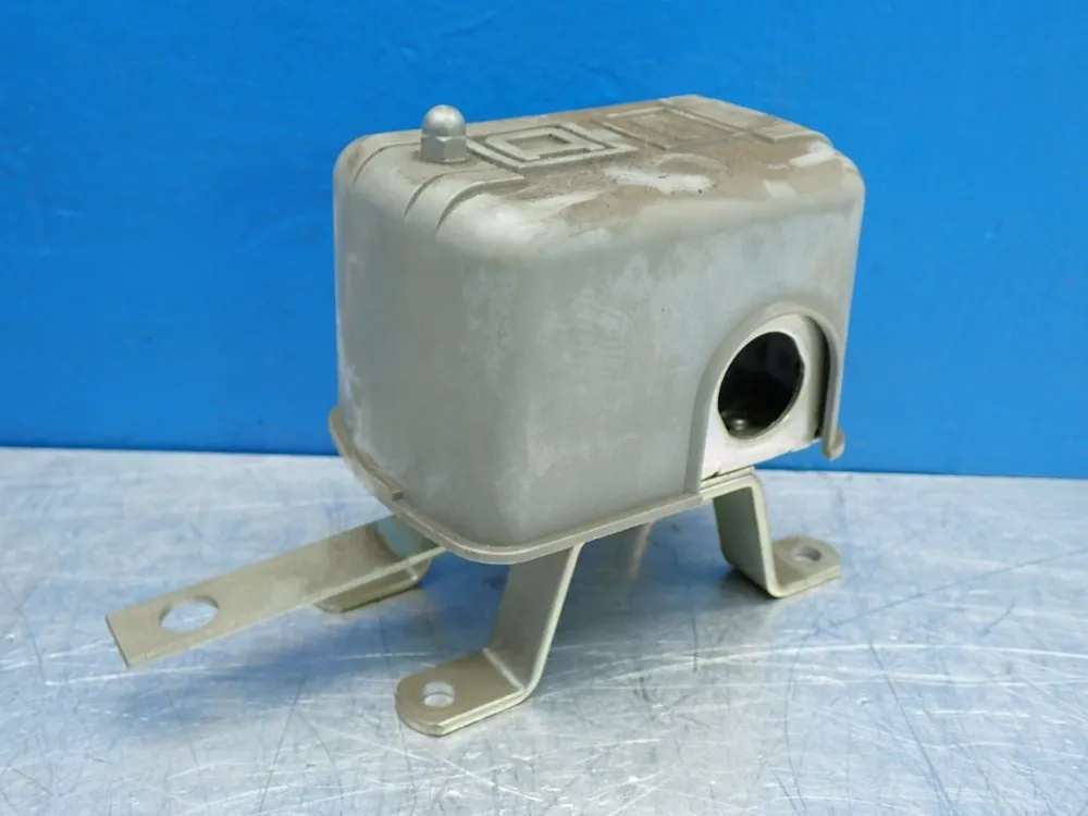 Square D Pressure Float Switch / Level Switch - 9036dg2r
