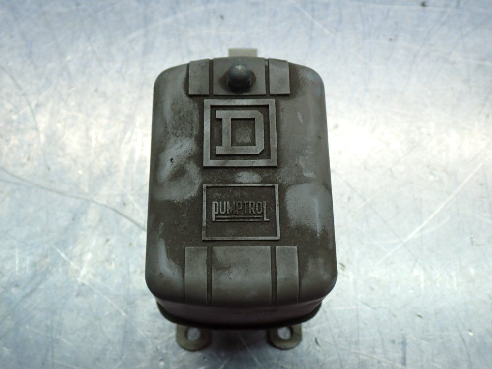 Square D Pressure Float Switch / Level Switch - 9036dg2r