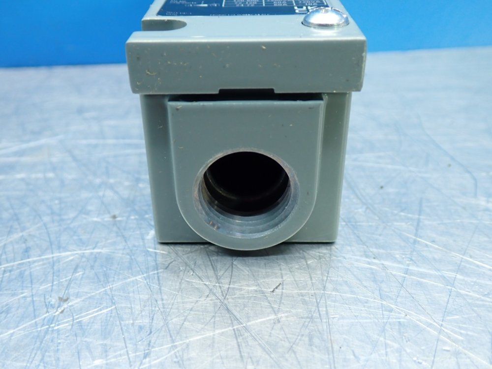 Allen Bradley Limit Switch - 802t-dp