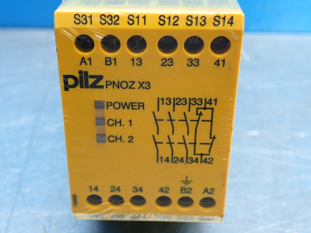 Pilz Safety Relay - Pnoz X3 230vac 24vdc 3n/o 1n/c 1so