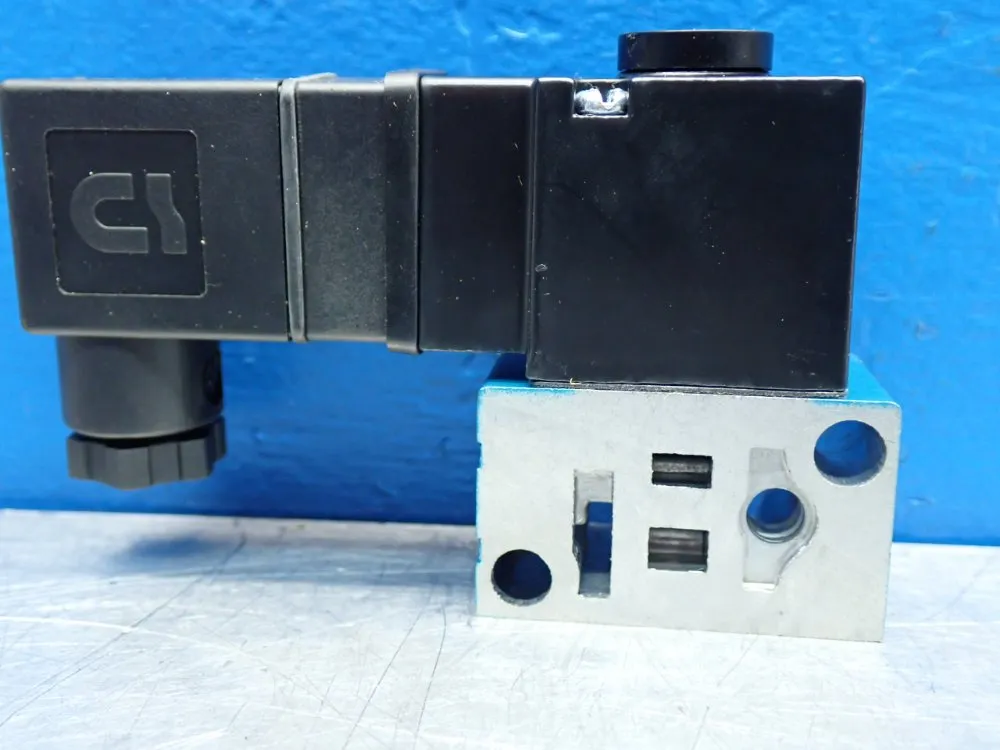 Mac 100 Series Solenoid Valve - 183b-112jb