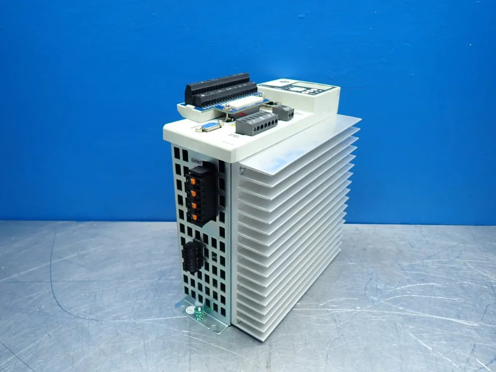 Allen Bradley 2.0kw Kinetix 350 Servo Drive - 2097-v34pr5-lm