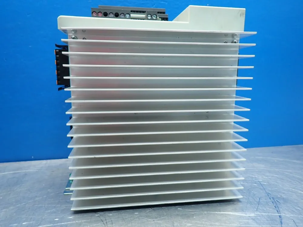 Allen Bradley 2.0kw Kinetix 350 Servo Drive - 2097-v34pr5-lm