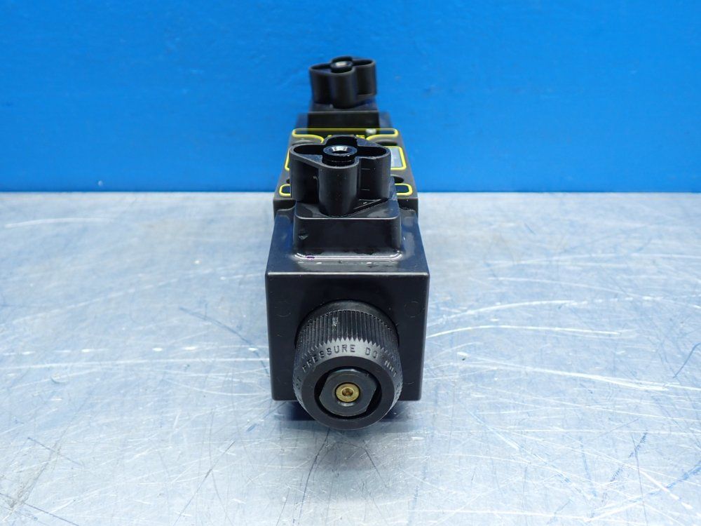 Parker 5000psi Hydraulic Direct Solenoid Valve - D1vw001cnyw