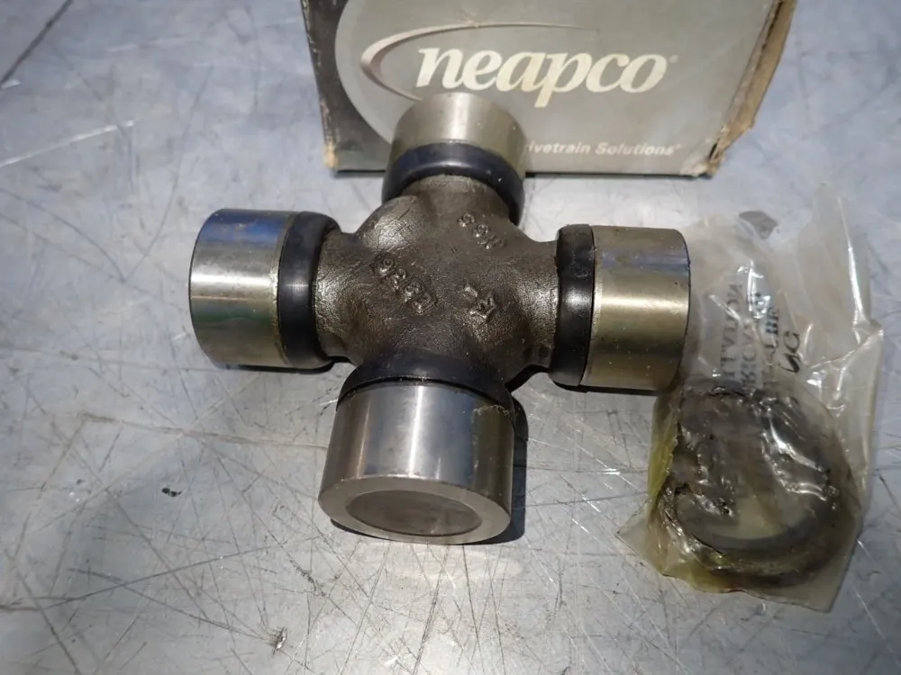 Neapco Universal Joint - 3-0045