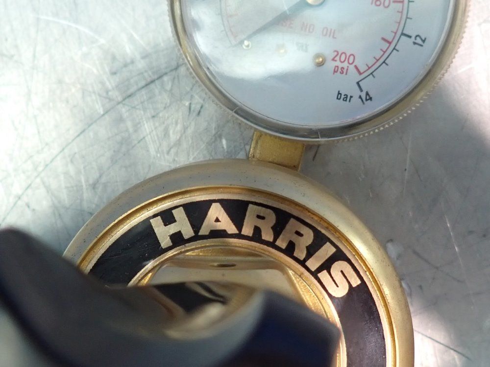 Harris Regulator - 3530