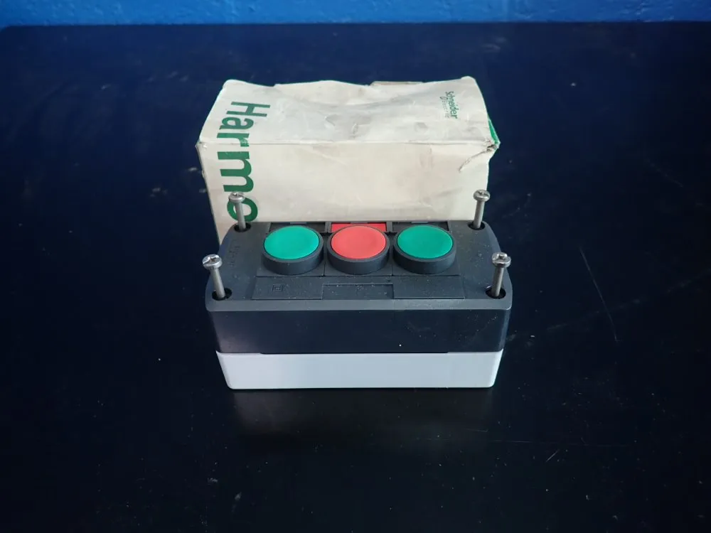 Schneider Electric Controller - Xal D351h29h7