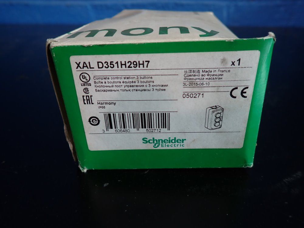 Schneider Electric Controller - Xal D351h29h7