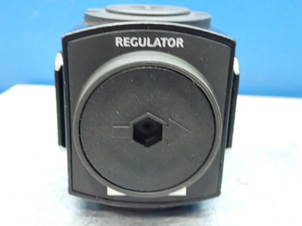 Aro 140psi Pneumatic Regulator - R37341-600-mc