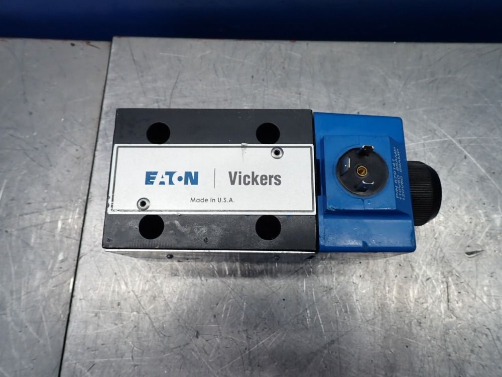 Eaton 4500psi Solenoid Operated Directional Control Valve - Dg4v4-012a-m-u-b5-10