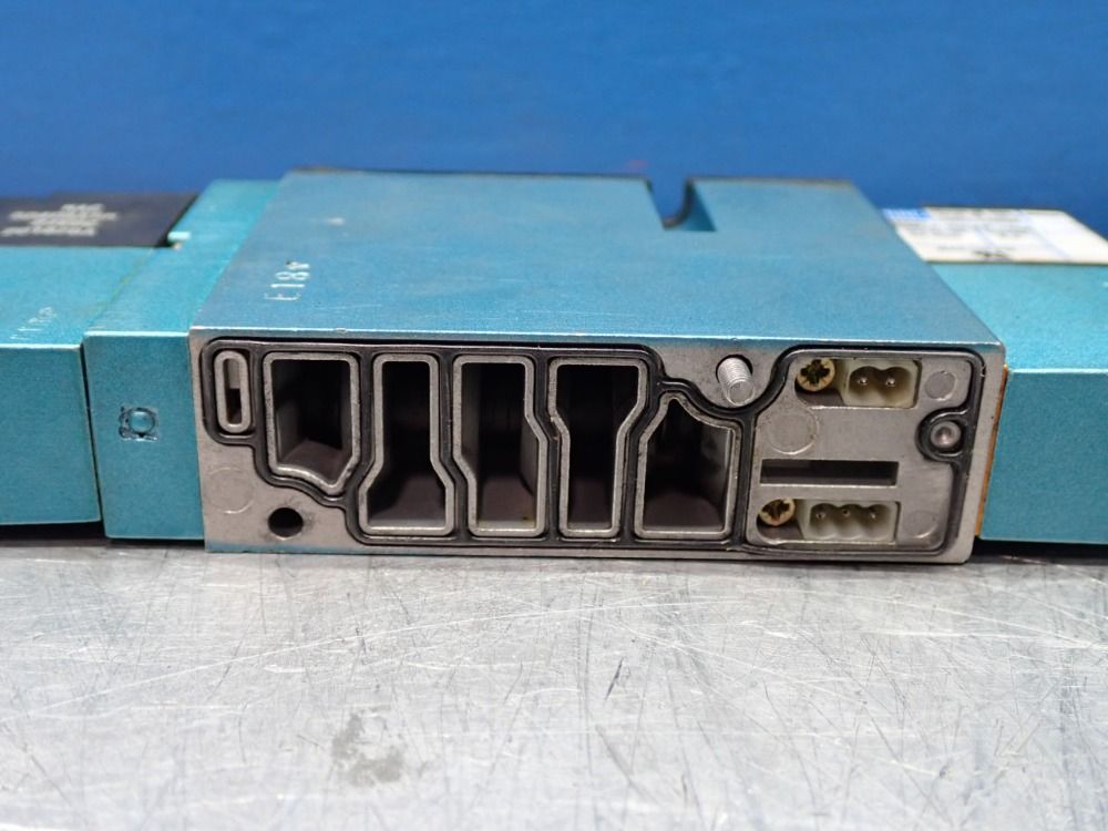 Mac 92 Series Solenoid Valve - 92b-faf-000-dm-ddap-1dm