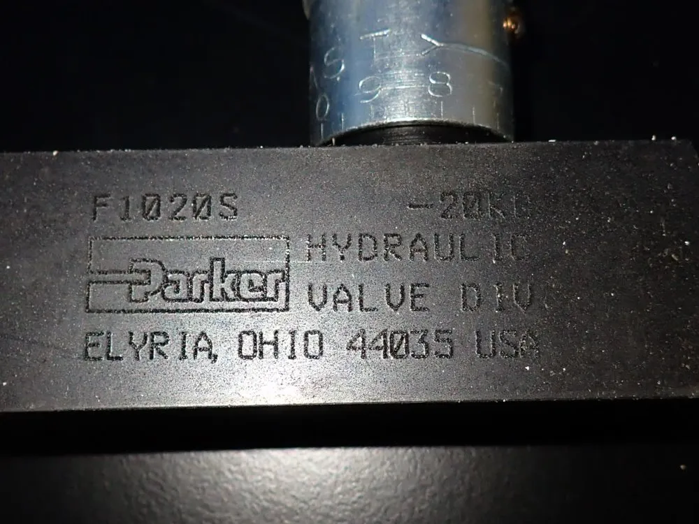 Parker Flow Control Valve - F1020s