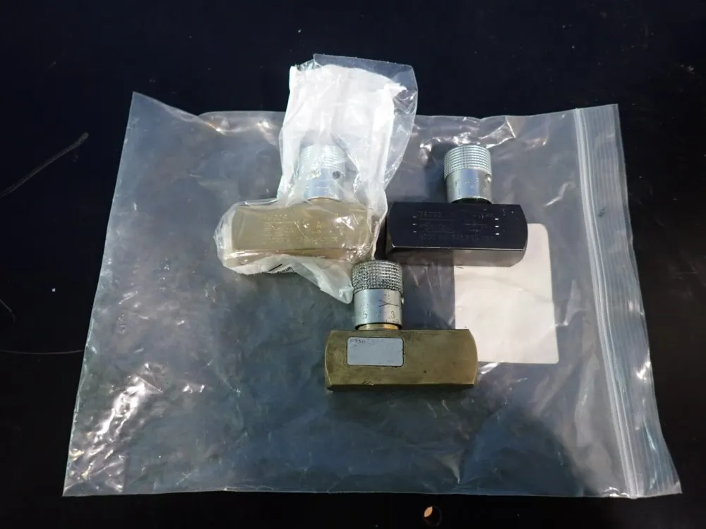 Parker Lot Of 3 Flow Control Valves