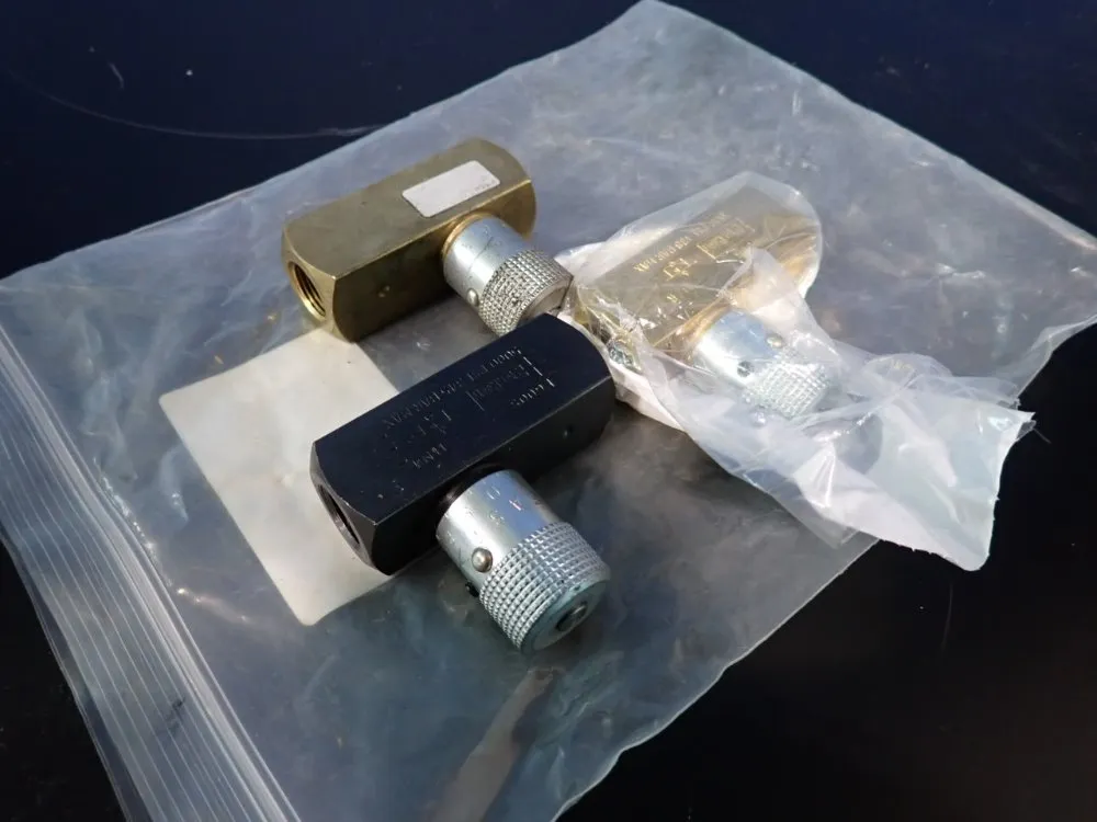 Parker Lot Of 3 Flow Control Valves