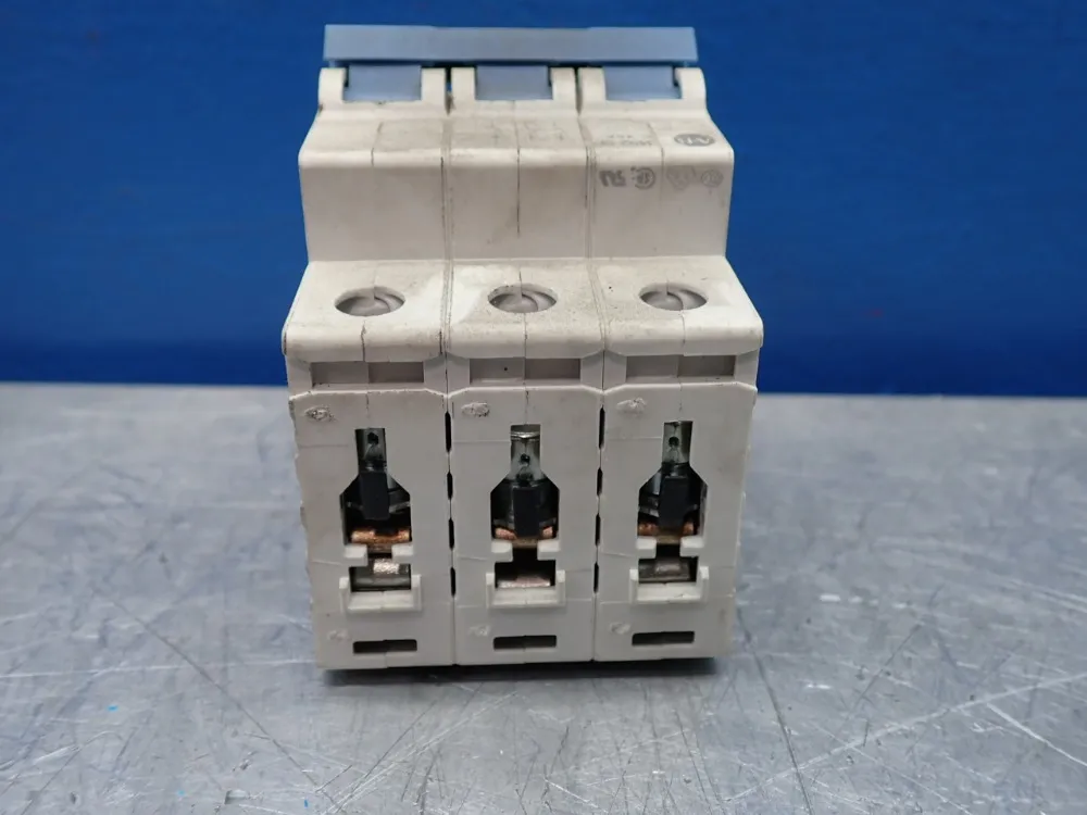 Allen Bradley Miniature Circuit Breaker - 1492-spm3c400