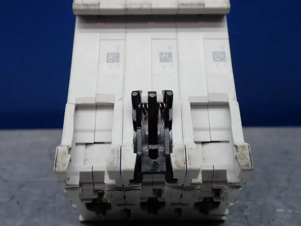 Allen Bradley Miniature Circuit Breaker - 1492-spm3c400