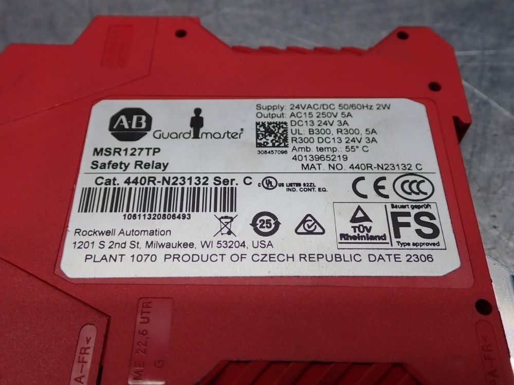 Allen Bradley Safety Relay - 440r-n23132