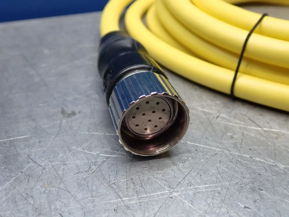 Allen Bradley Cordset - 889m-f12ah-5