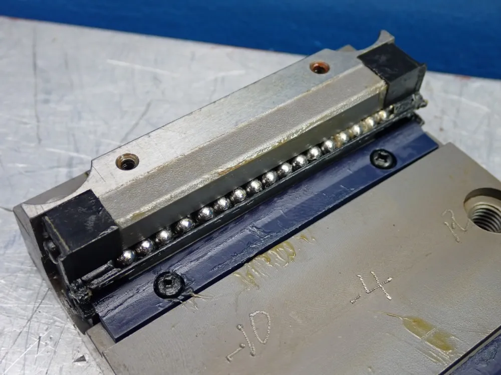 Iko Linear Ball Bearing - Lwfh60c1hs2