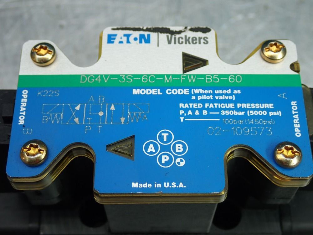 Eaton Pilot Valve - Dg4v-3s-6c-m-fw-b5-60