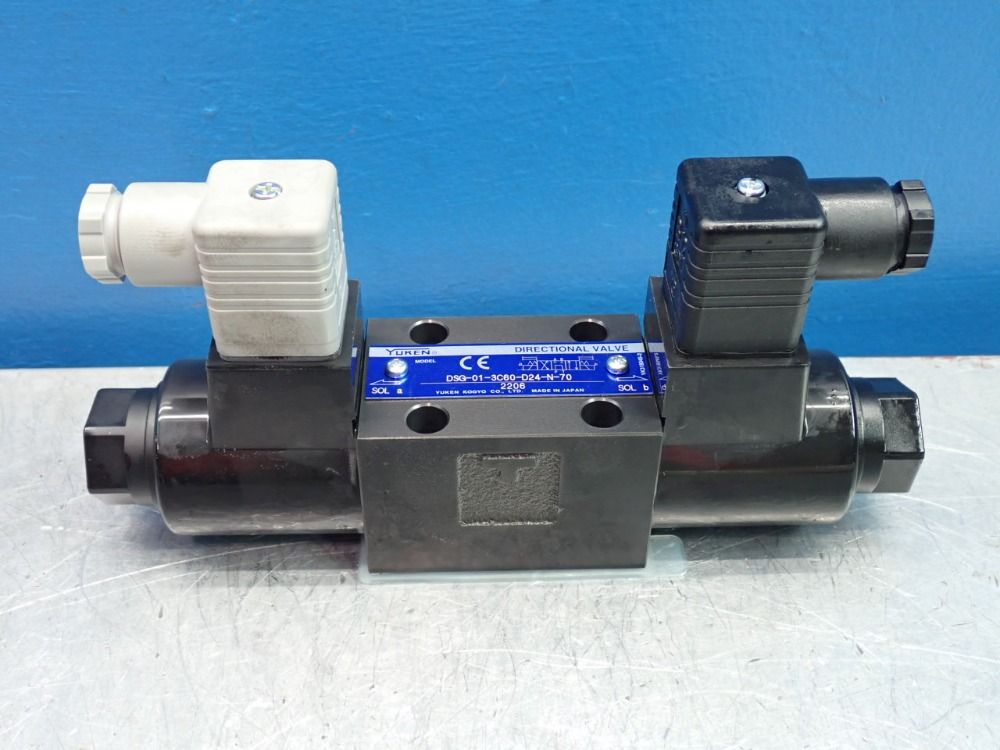 Yuken Direct Valve - Dsg-01-3c60-d24-n-70