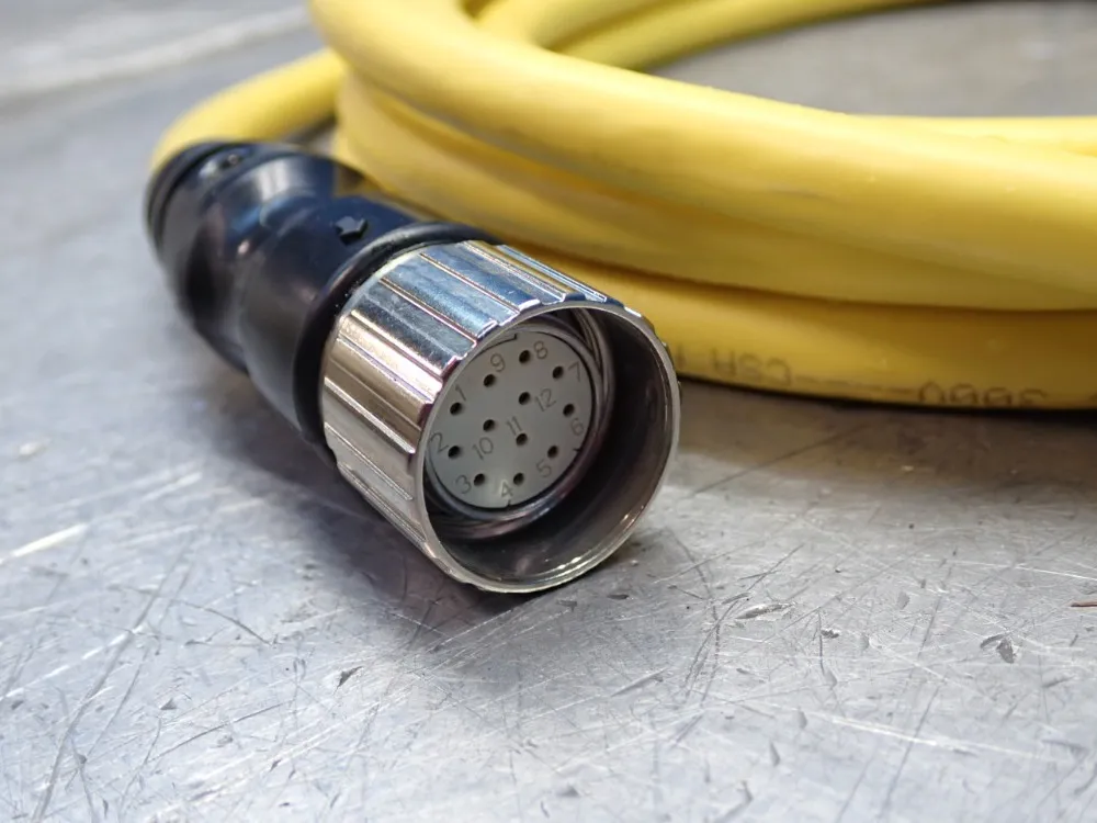 Allen Bradley Cordset - 889m-f12ah-5