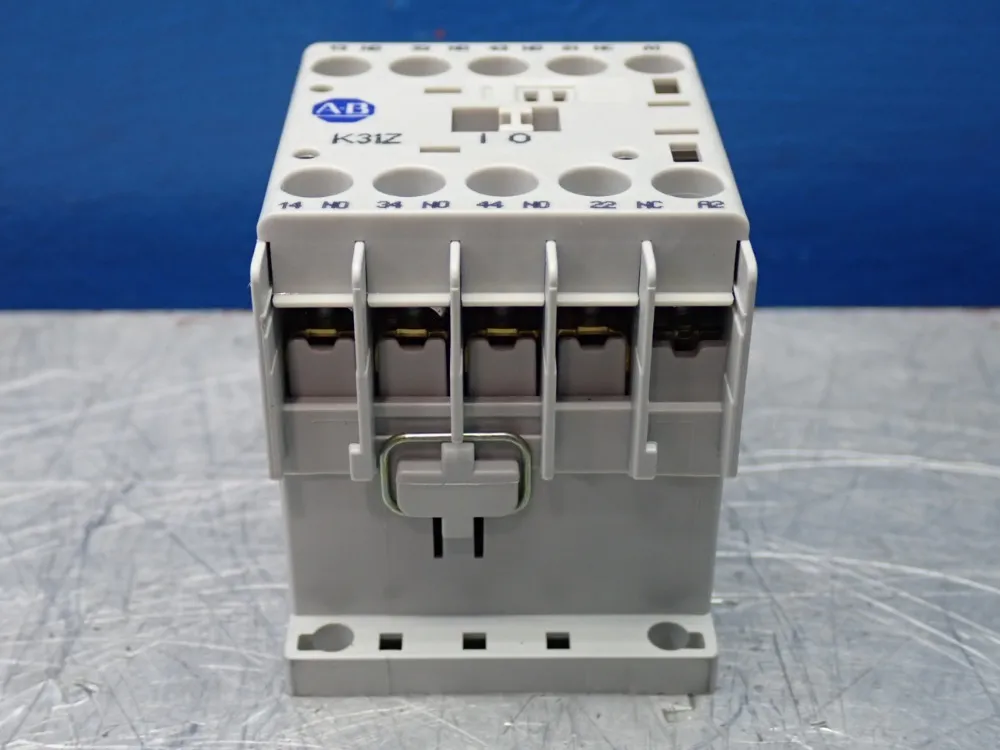 Allen Bradley Control Relay - 700-k31z-dj