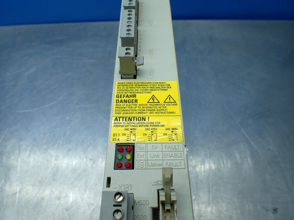 Siemens Simodrive 611 Frequency Converter. - 6sn1112-1ac01-0aa1