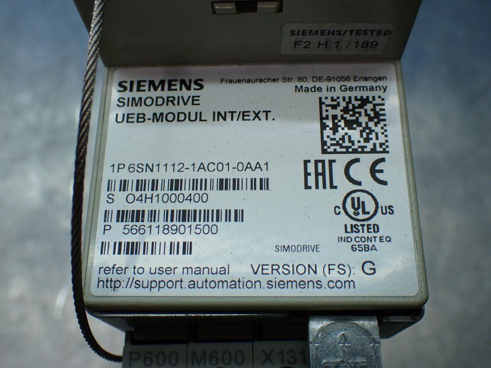 Siemens Simodrive 611 Frequency Converter. - 6sn1112-1ac01-0aa1