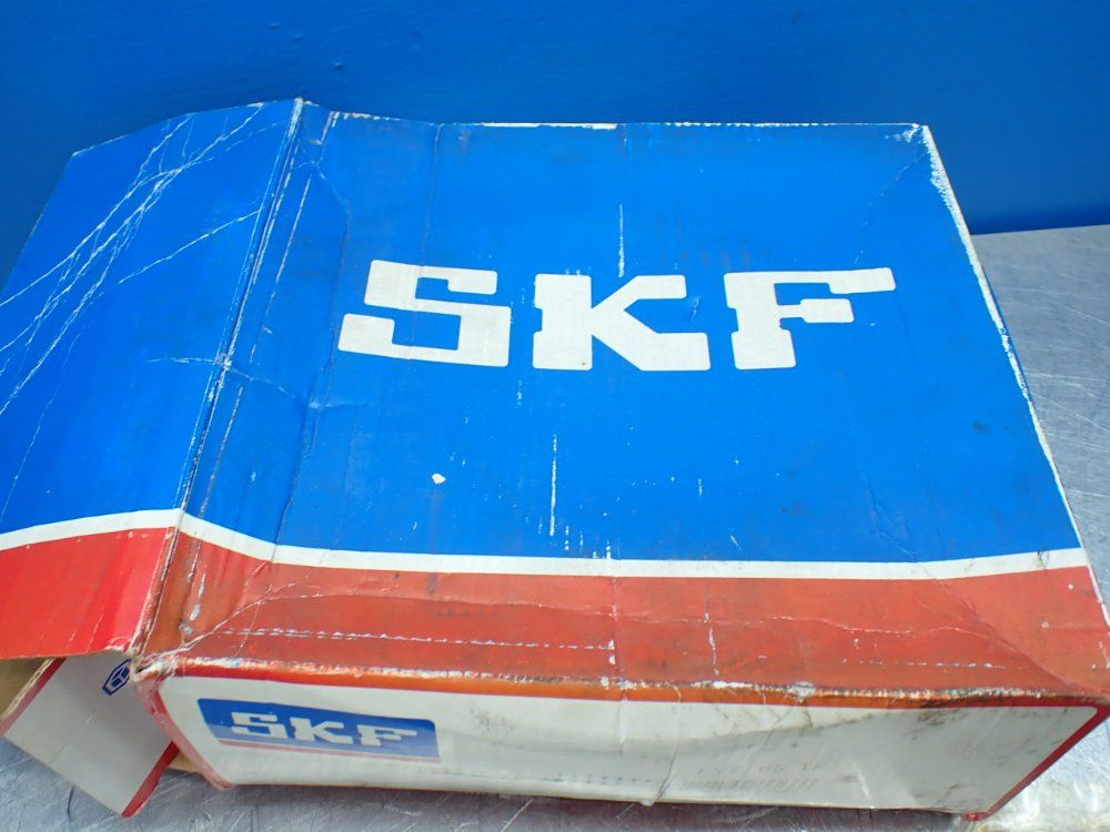 Skf 65 Mm Bore, 4-bolt Piloted Flange Four-bolt Piloted Flange Ball Bearing Unit - Fyc 65 Tf