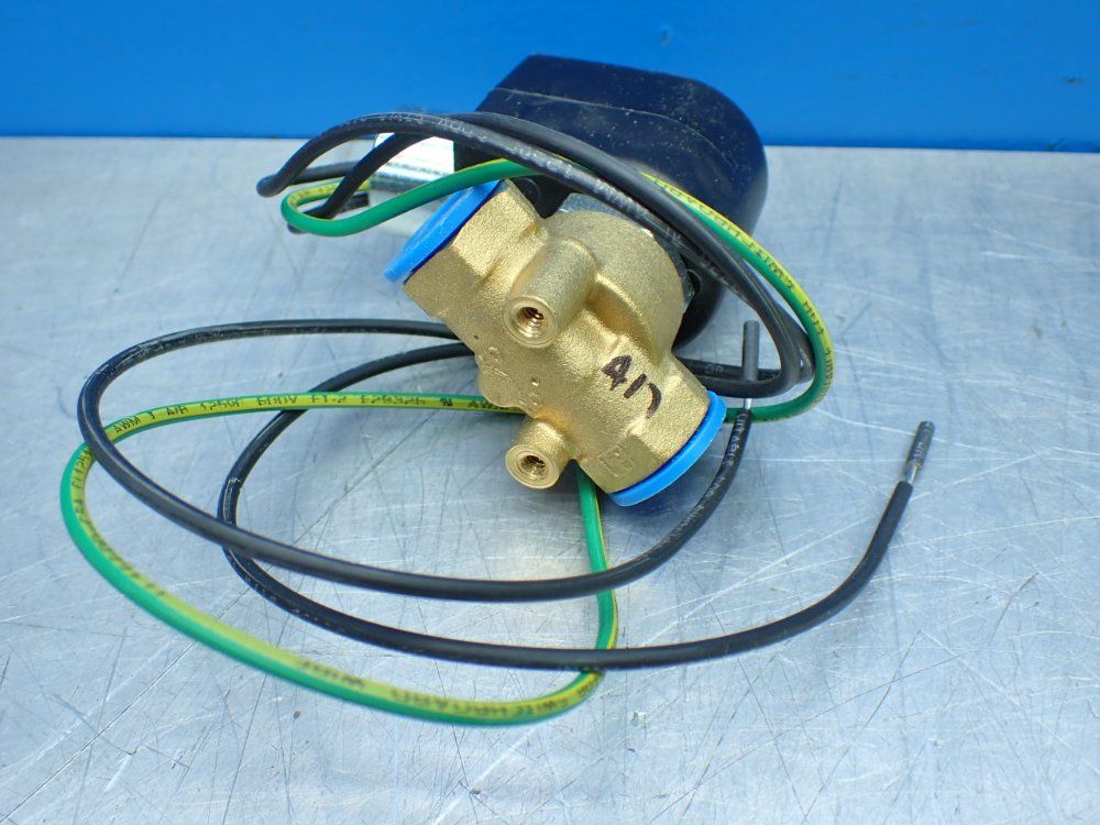 Parker 3/8"npt, 7/32"orifice Solenoid Valve. - 06f20c2114a3f4c80